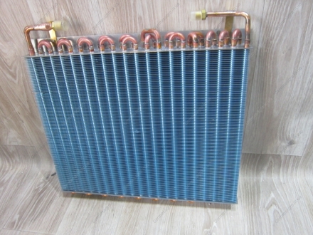 Конденсатор кондиционера (радиатор, конденсор) МТЗ 02-130410-20
