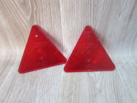 Отражатель-треугольник (катафот), красный, 160x141x10 (Руслан-Комплект) ФП-401